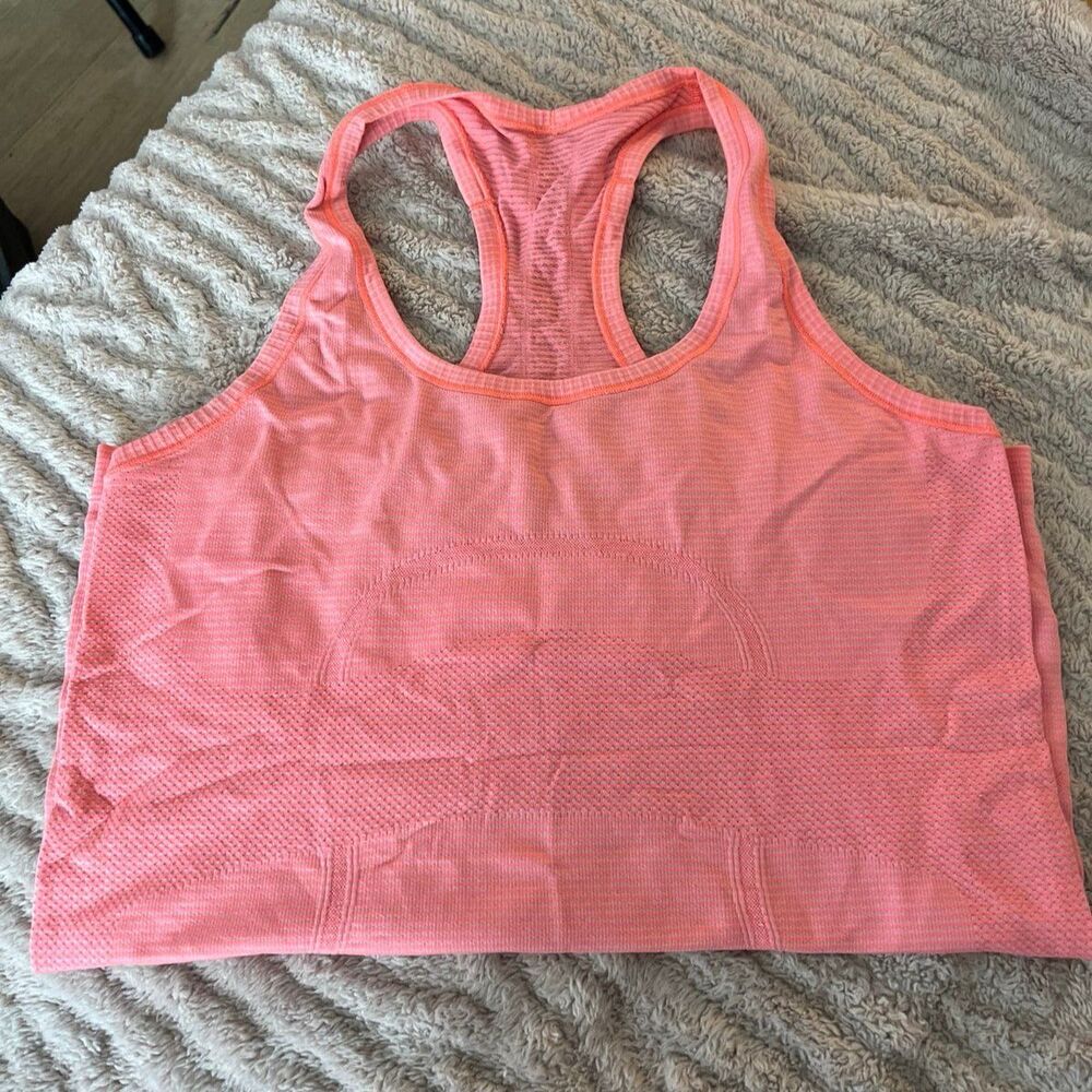 Lululemon Swiftly Tech Pink